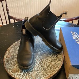 Blundstone unisex black boots